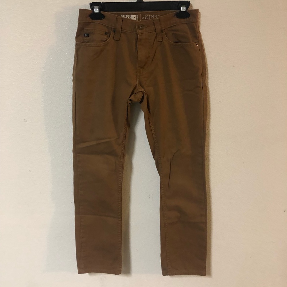 FREE WORLD TILLYS LIGHT BROWN SKINNY PANTS SIZE 29